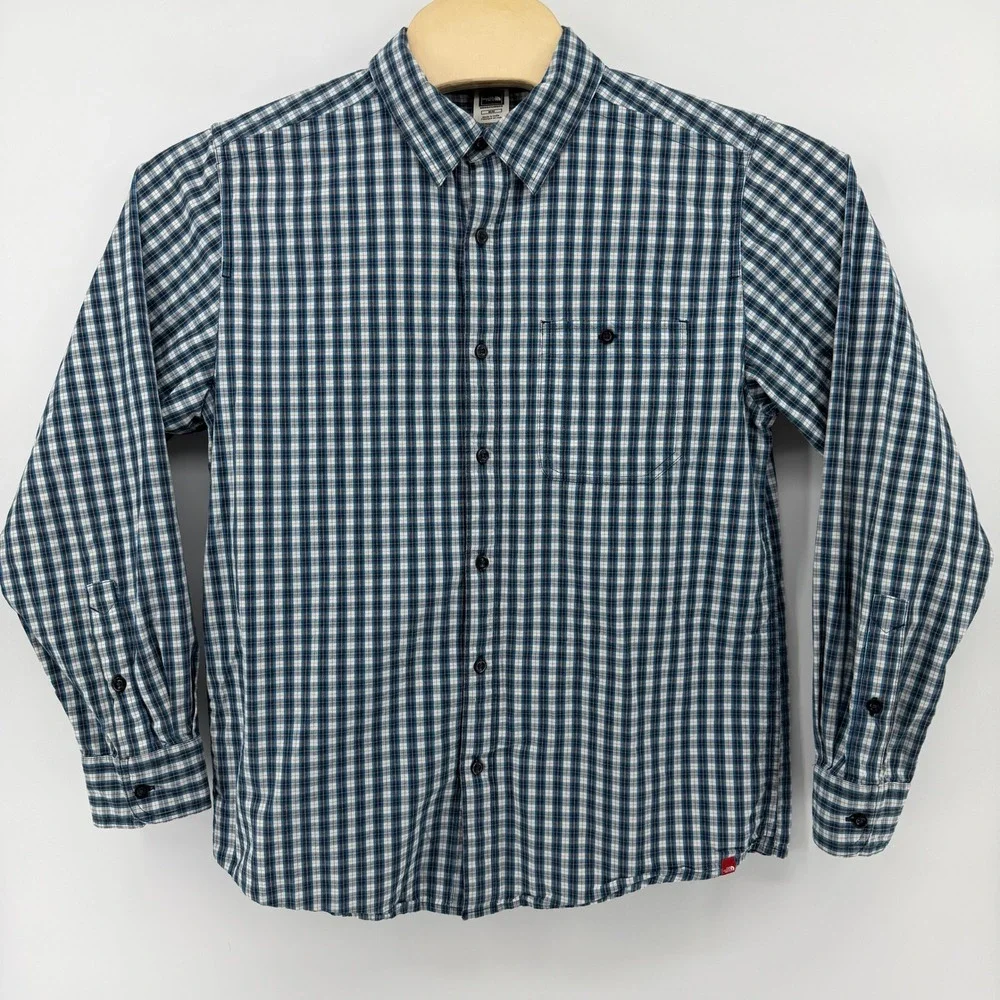 The North Face Plaid Button Down Shirt Mens M Blue White Long Sleeve Pocket